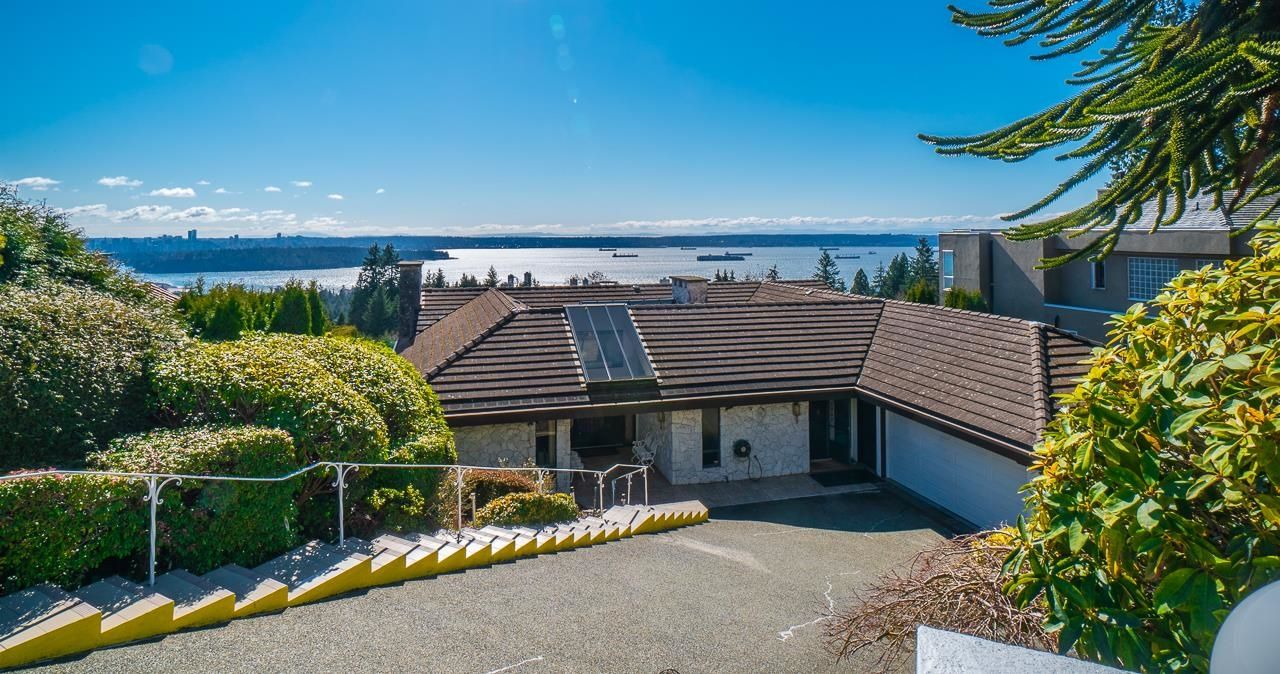 New property listed in Westhill, West Vancouver